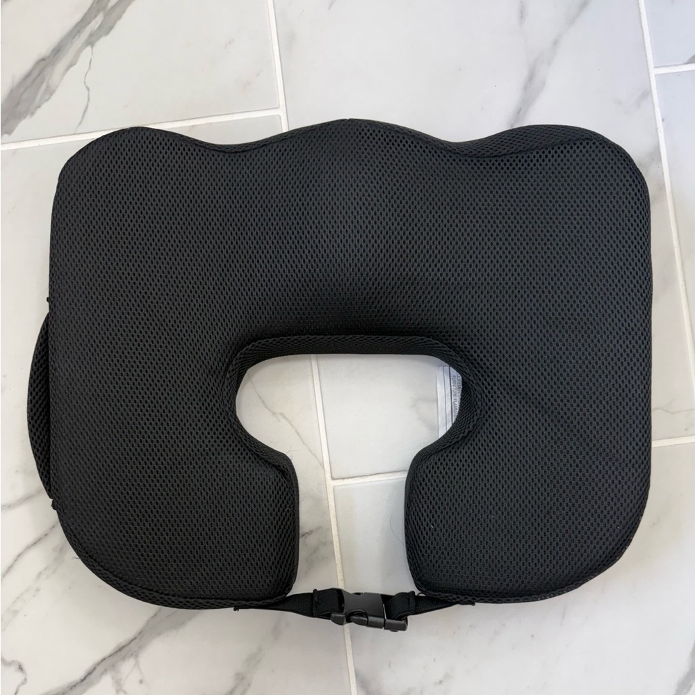 Seat Cushion, Memory Foam Chair Pad for Back Tailbone Pain Relief Black